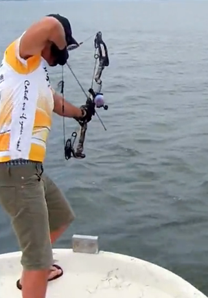 【超清、射猎】复合弓猎鱼视频