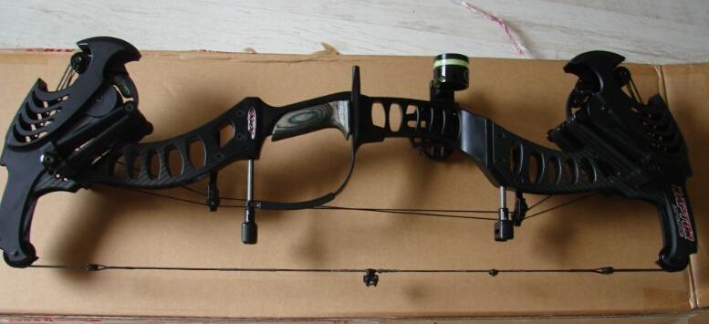 准确来说,猛禽是个超大的弹弓.